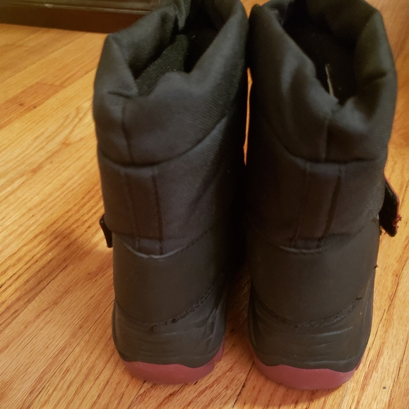 Boots - Picture 4 of 6